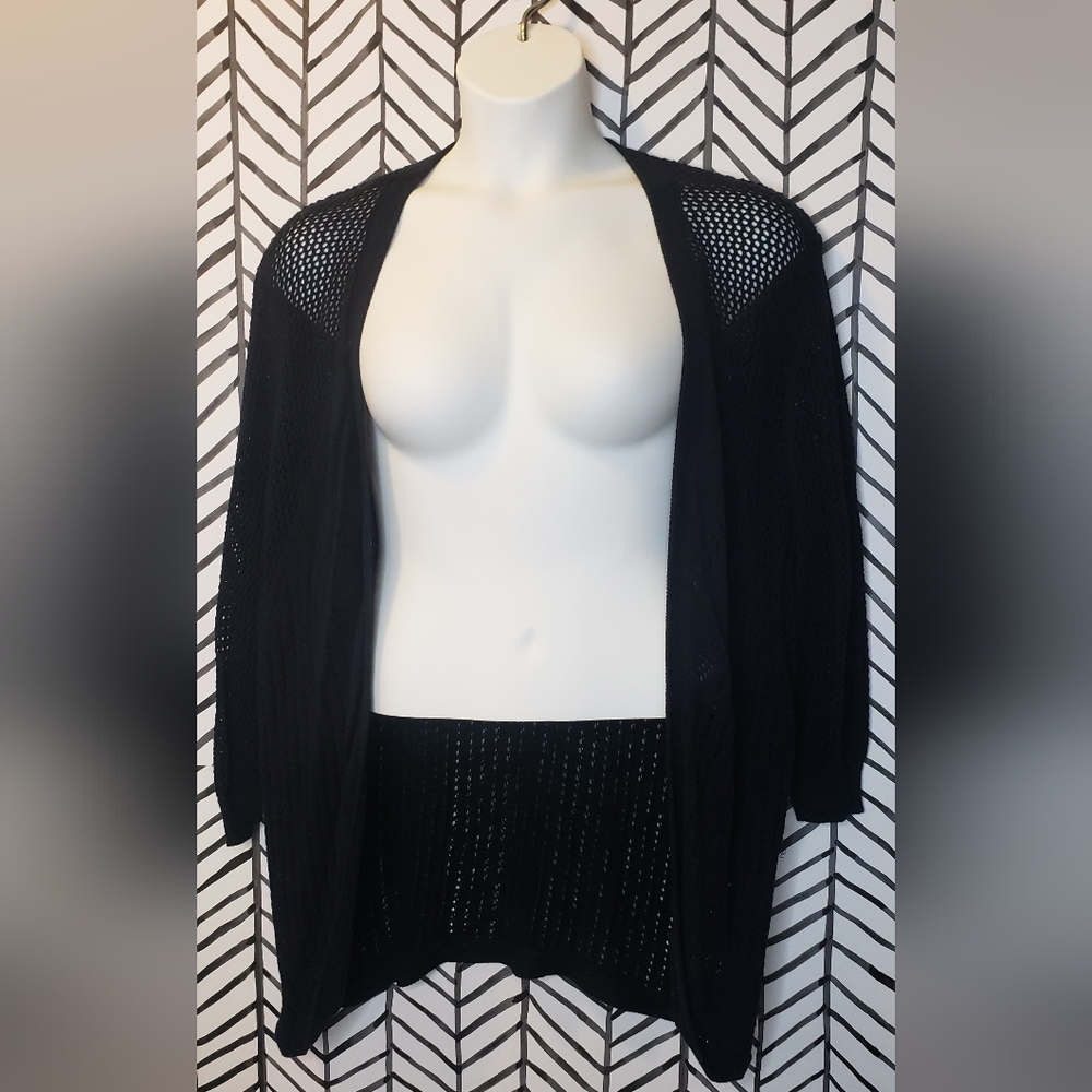 Maurices size 2 crochet cardigan. No closure